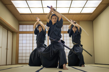 Как правильно одевать Хакаму – одежду настоящего самурая