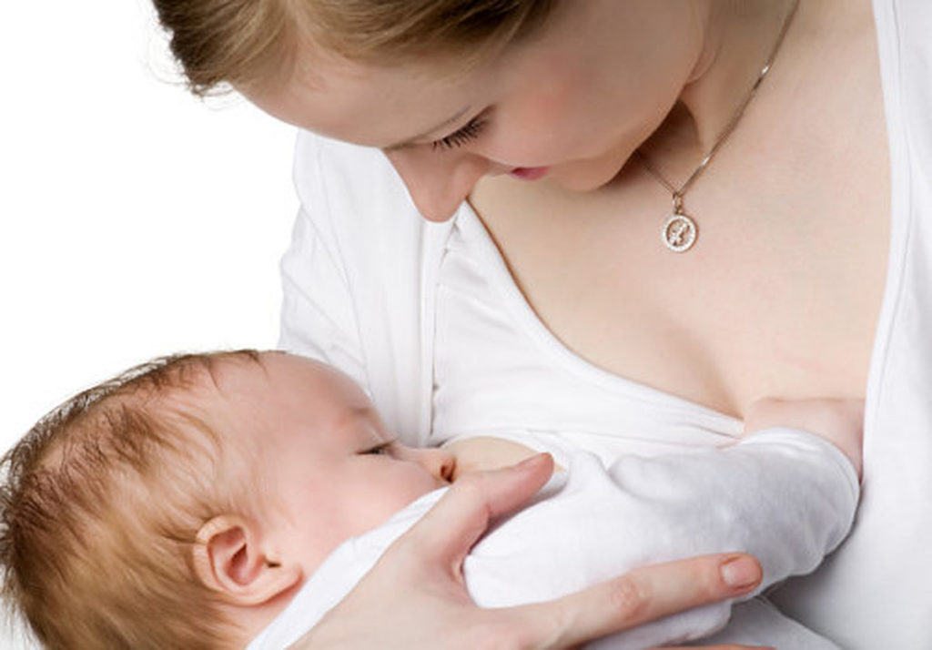 кормление новорожденного грудью