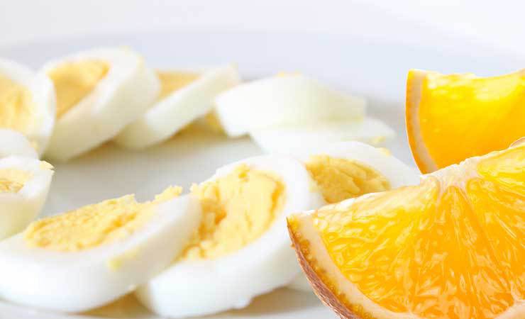 яйца и апельсин