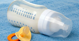 как правильно выборать бутылочку для кормления новорожденного
