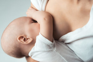 грудное вскармливание новорожденного